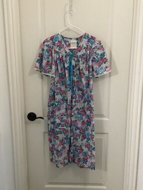Vintage Simply Basic House Dress Floral Fruit Jam Jar Muumuu Nightgown Medium